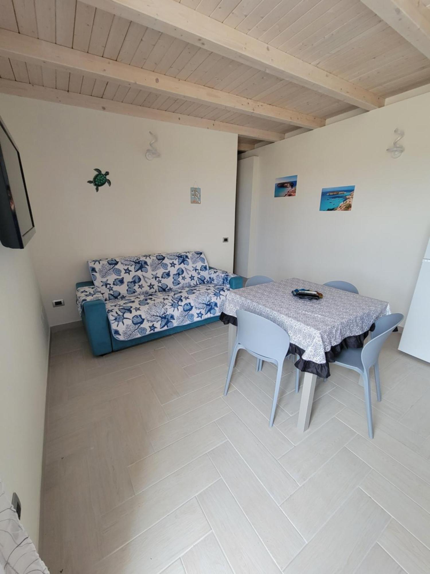 Appartamenti Vincenzo Lampedusa Luaran gambar